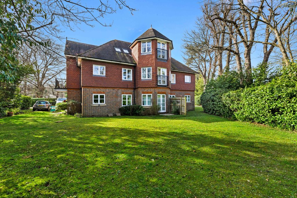 Property photo 1 of 14 Image16.Jpg