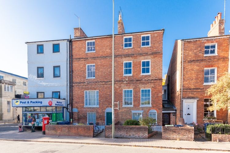 Property photo 2 of 9 207251