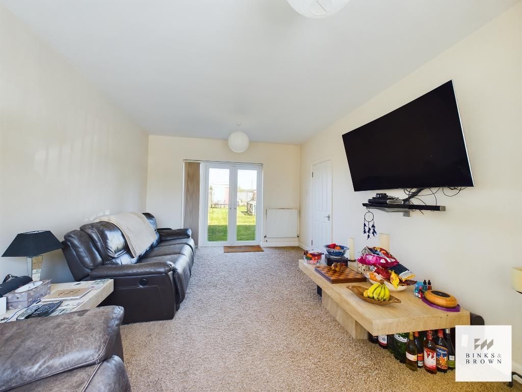 Property photo 2 of 16 Photo 2