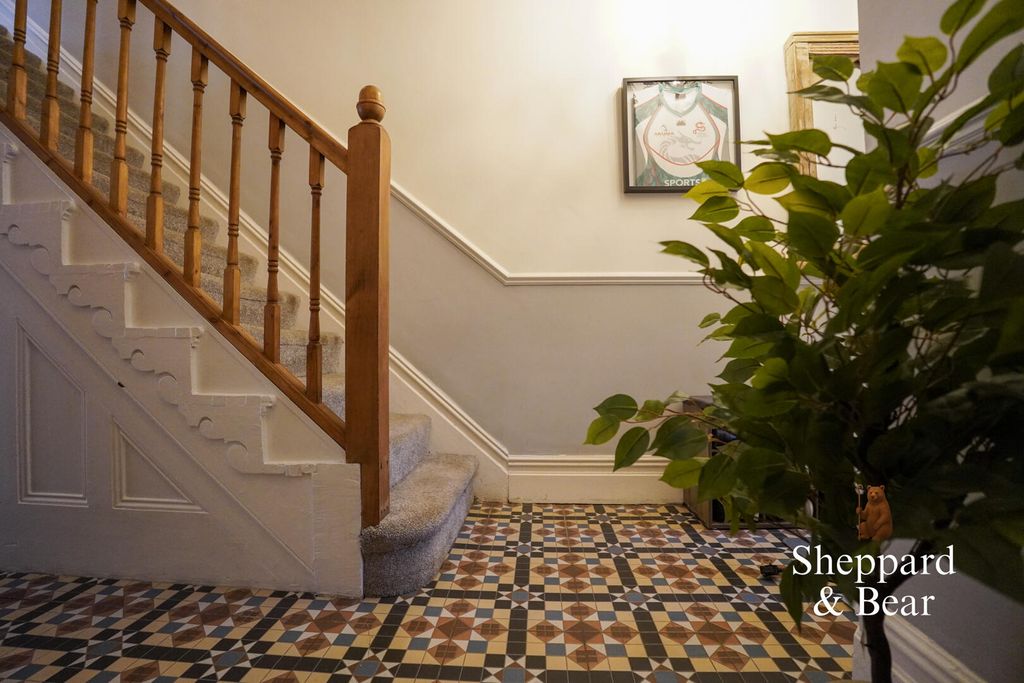 Property photo 3 of 57 Hallway