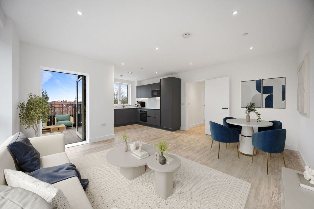 Property photo 3 of 9