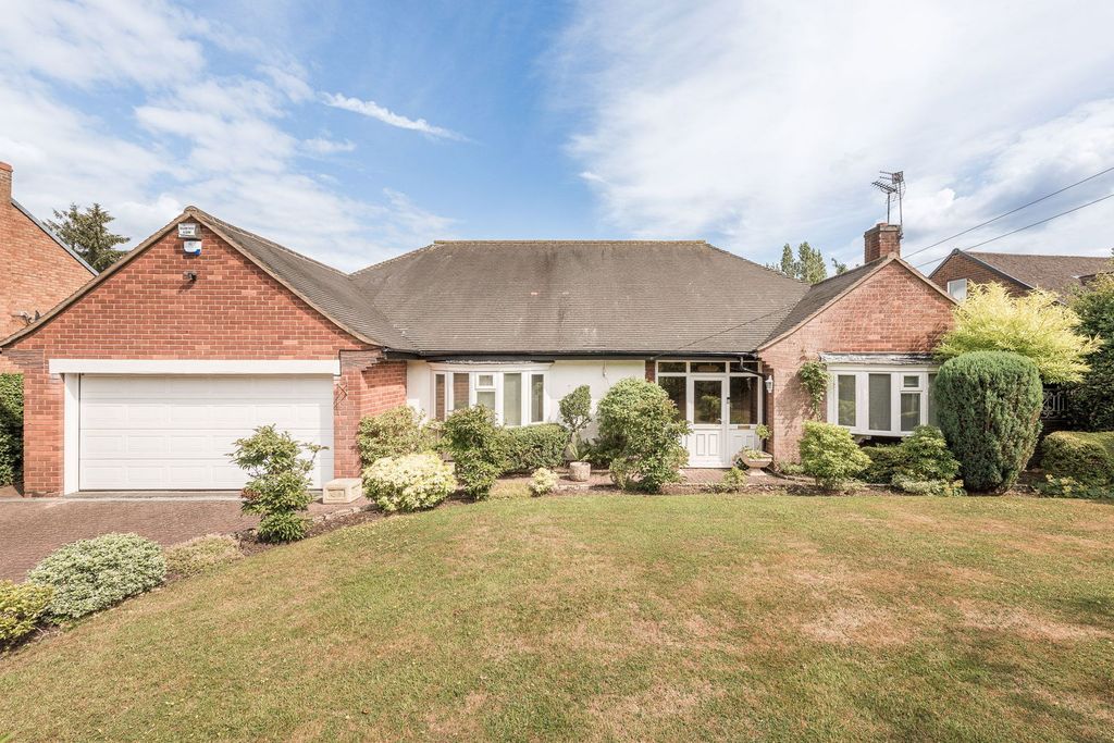 Property photo 2 of 39