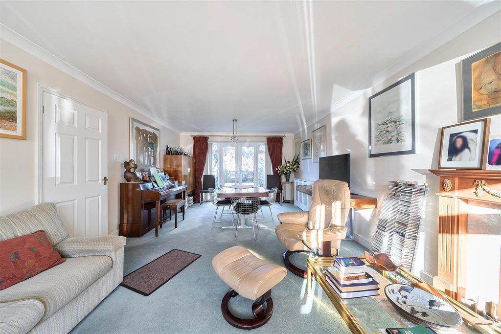 Property photo 2 of 18 Reception Room: