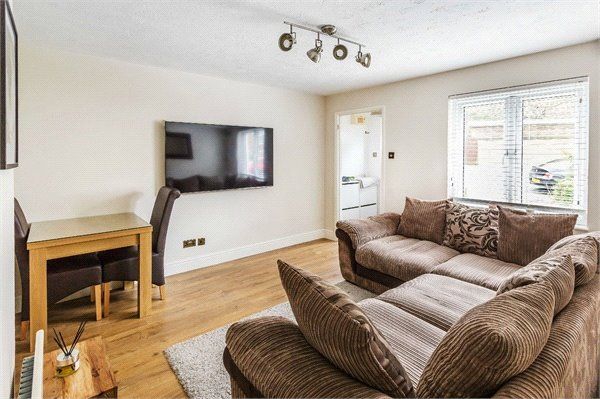 Property photo 2 of 11 Image_03