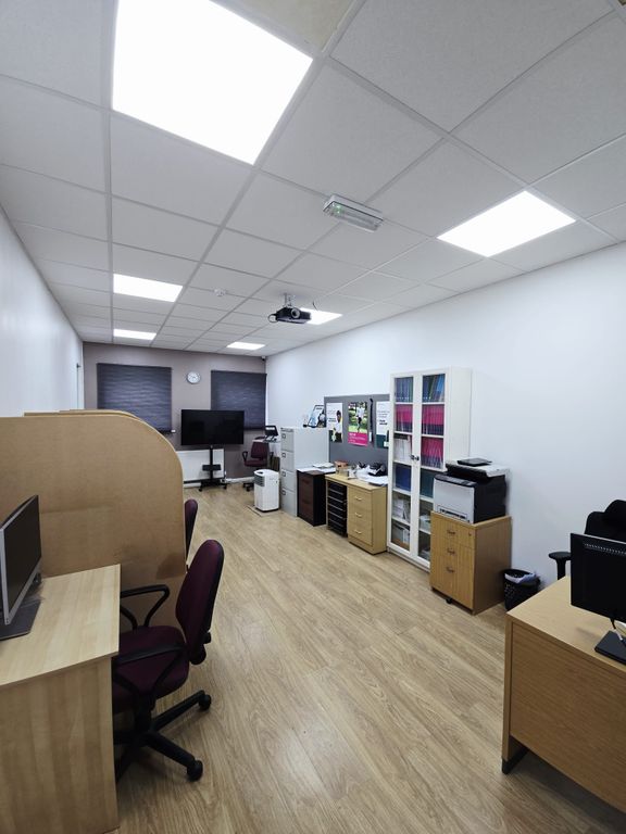 Property photo 3 of 5