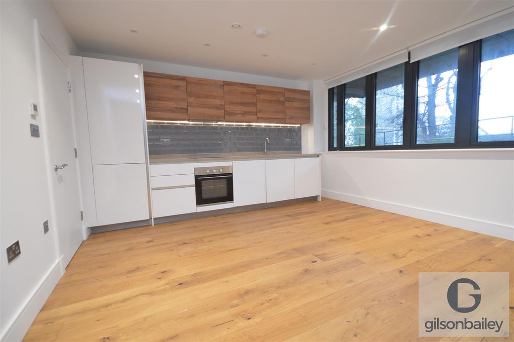 Property photo 2 of 7 Dsc_2226.Jpg