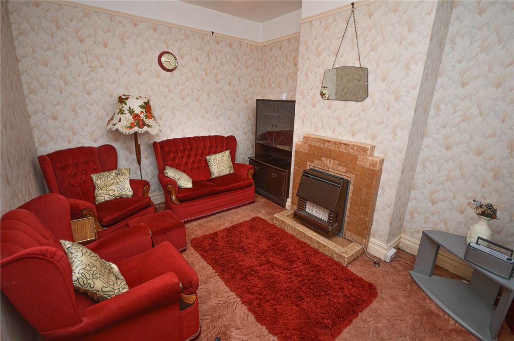 Property photo 3 of 10 Picture No. 11