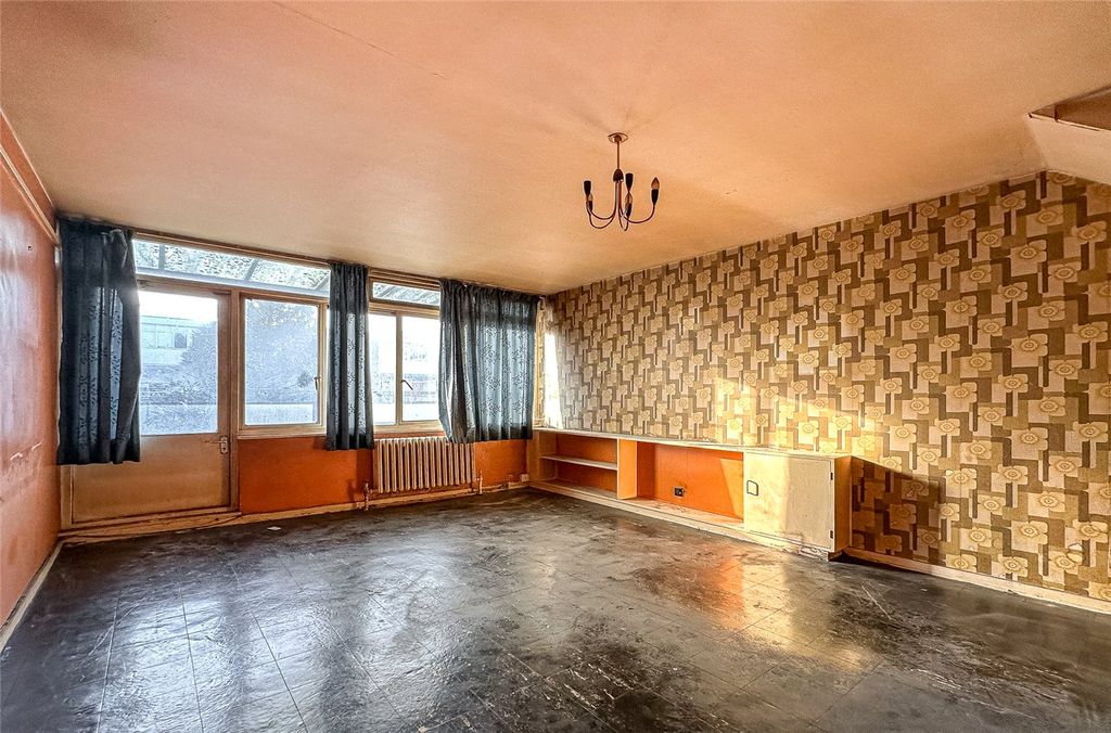 Property photo 2 of 5 Picture No. 02