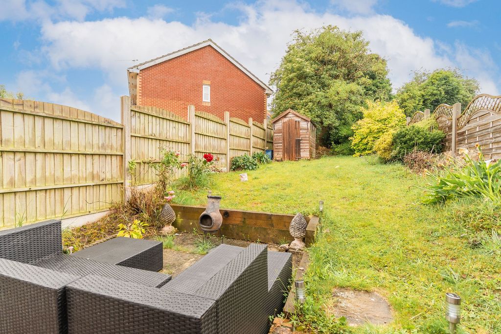 Property photo 2 of 16