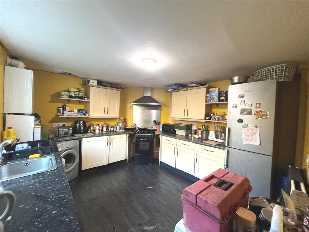 Property photo 3 of 18 Img_6369.Jpeg