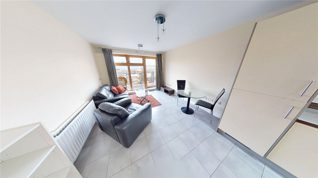 Property photo 3 of 9 Picture No. 09