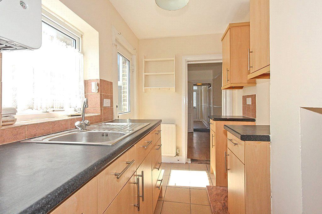 Property photo 2 of 14 Picture No. 13