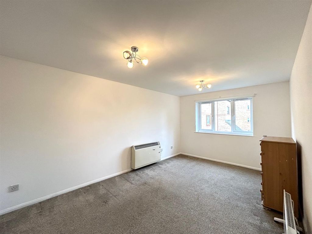 Property photo 2 of 7 Reception 1.Jpeg