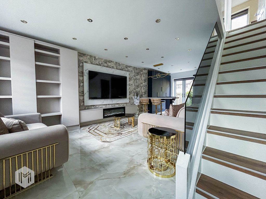 Property photo 2 of 13 Picture No. 05