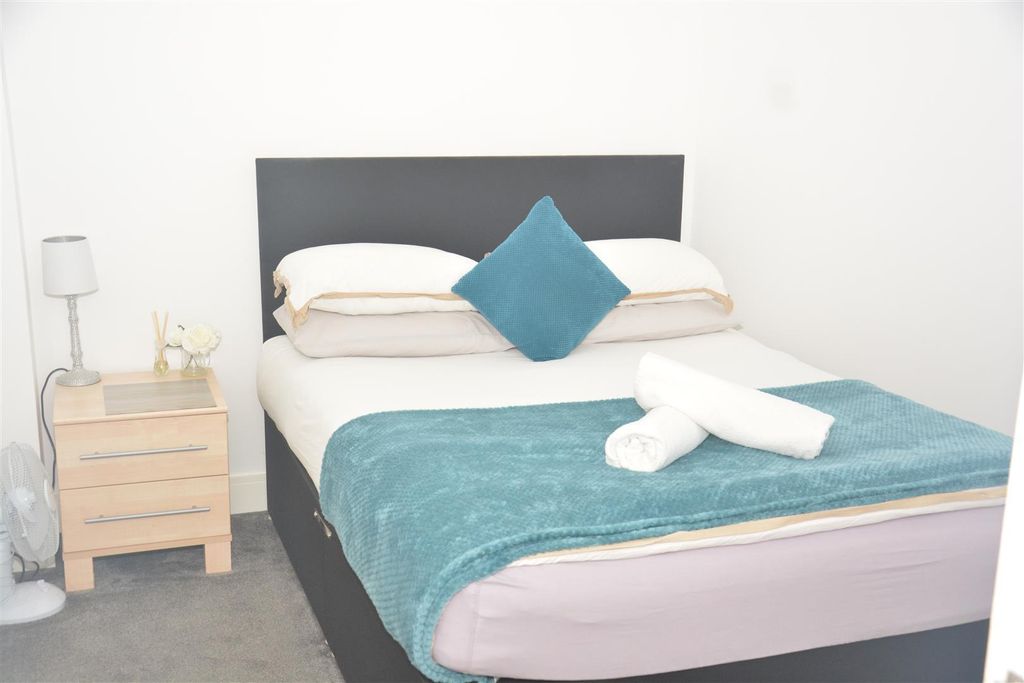 Property photo 2 of 6 Hevrl51Uq0Gzs4Ad2U1Fdg.Jpg