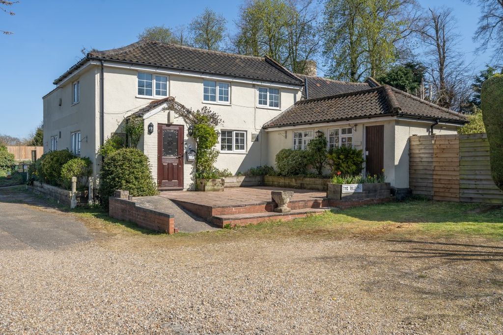 Property photo 1 of 31 Iq_00109