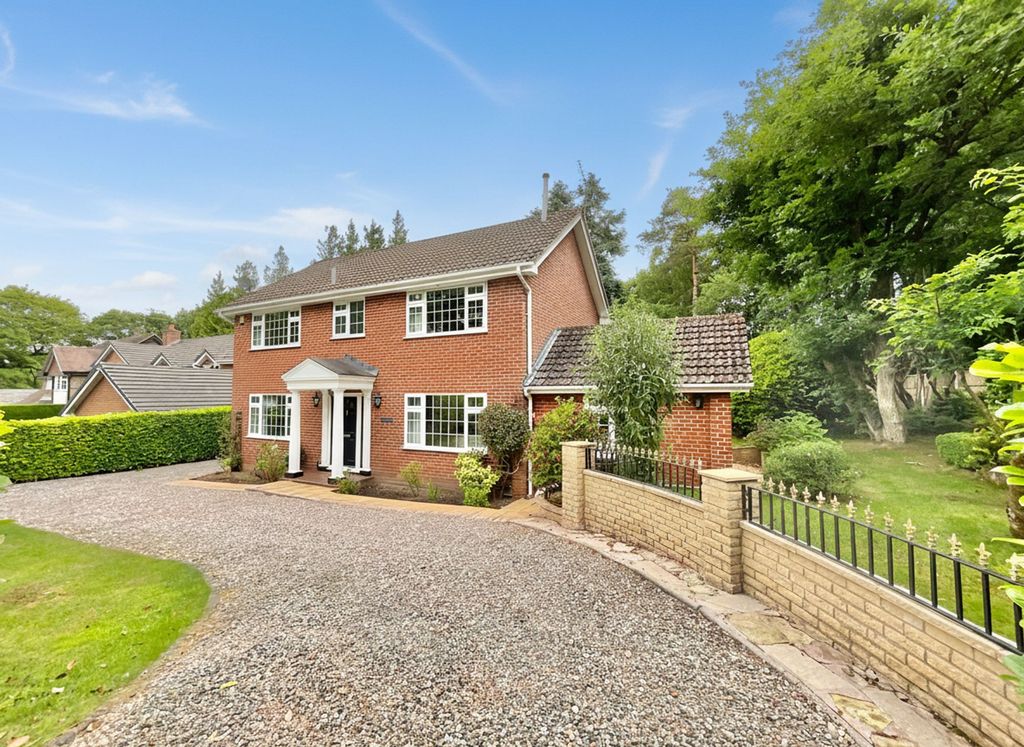 Property photo 1 of 28