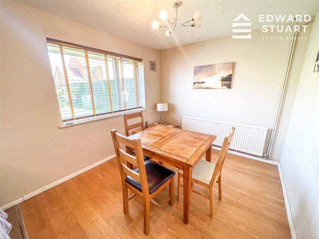 Property photo 3 of 19 Picture No. 10