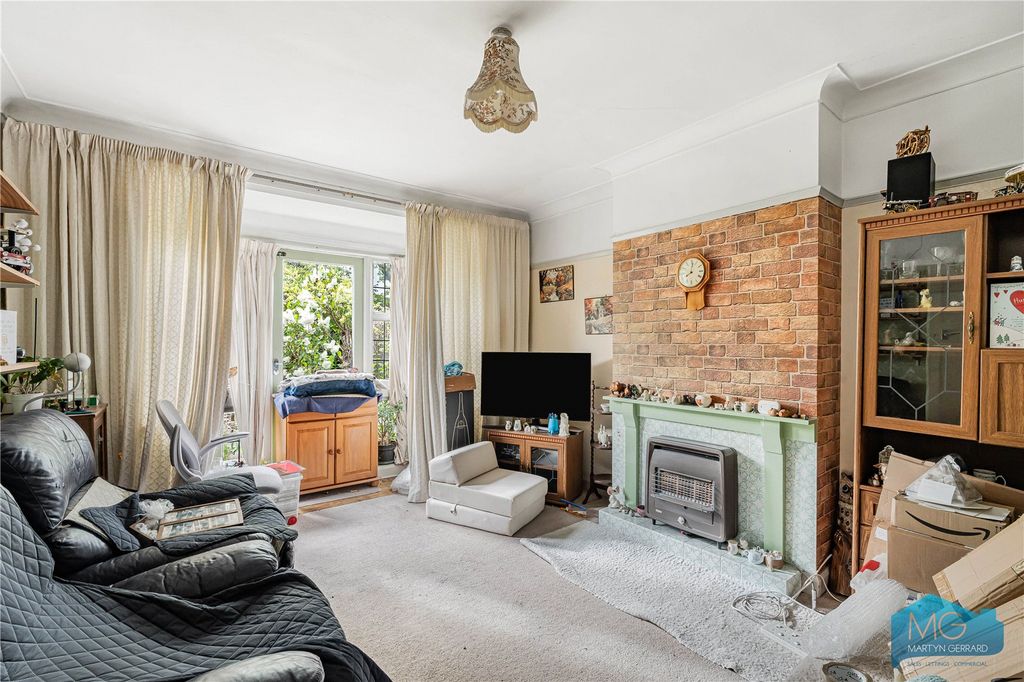 Property photo 3 of 11 Picture No. 25