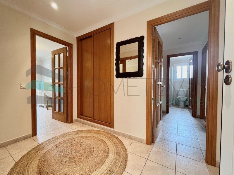 Property photo 3 of 25