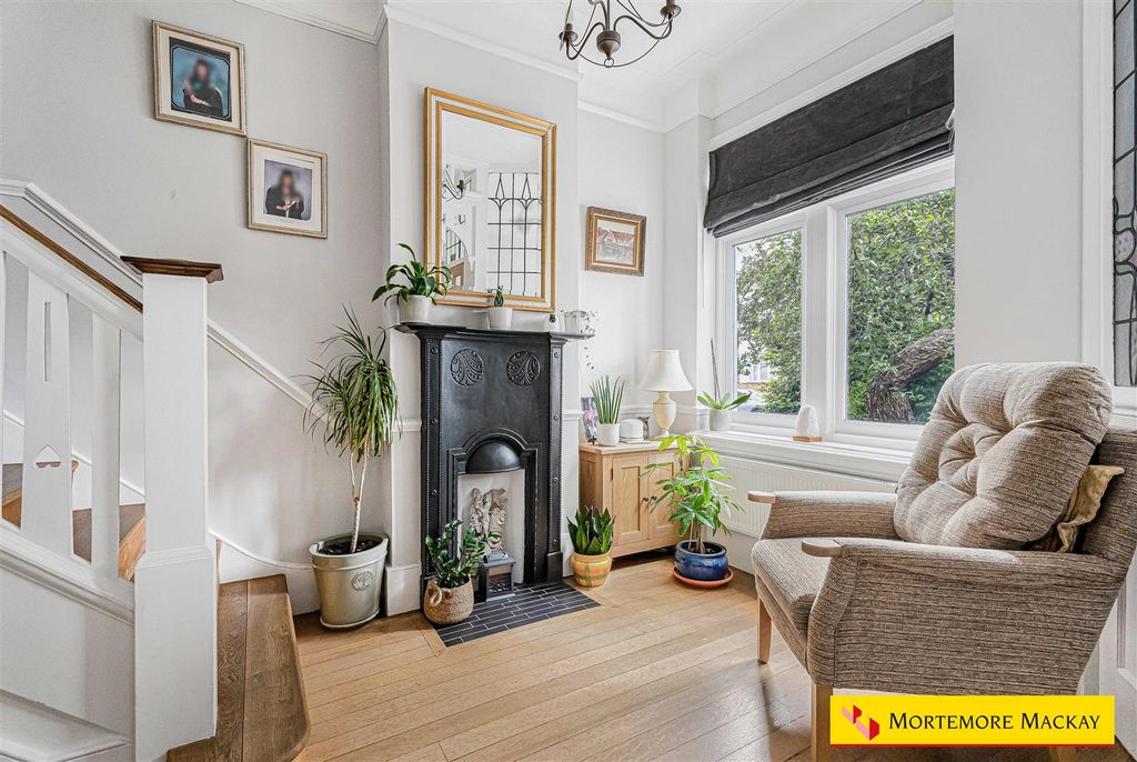 Property photo 2 of 31 21_84980_Watermarked.Jpg