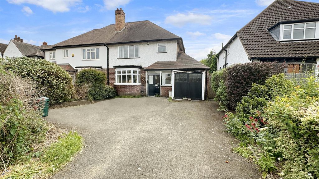 Property photo 1 of 28 Approach