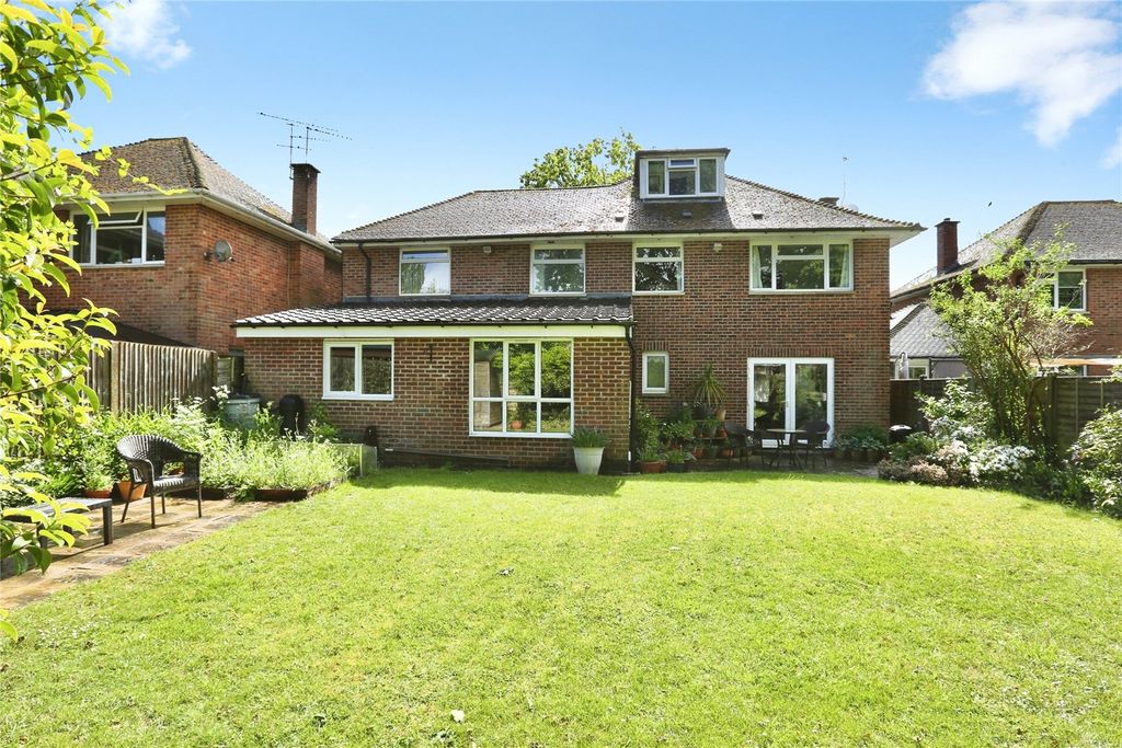 Property photo 2 of 14 Picture No. 22