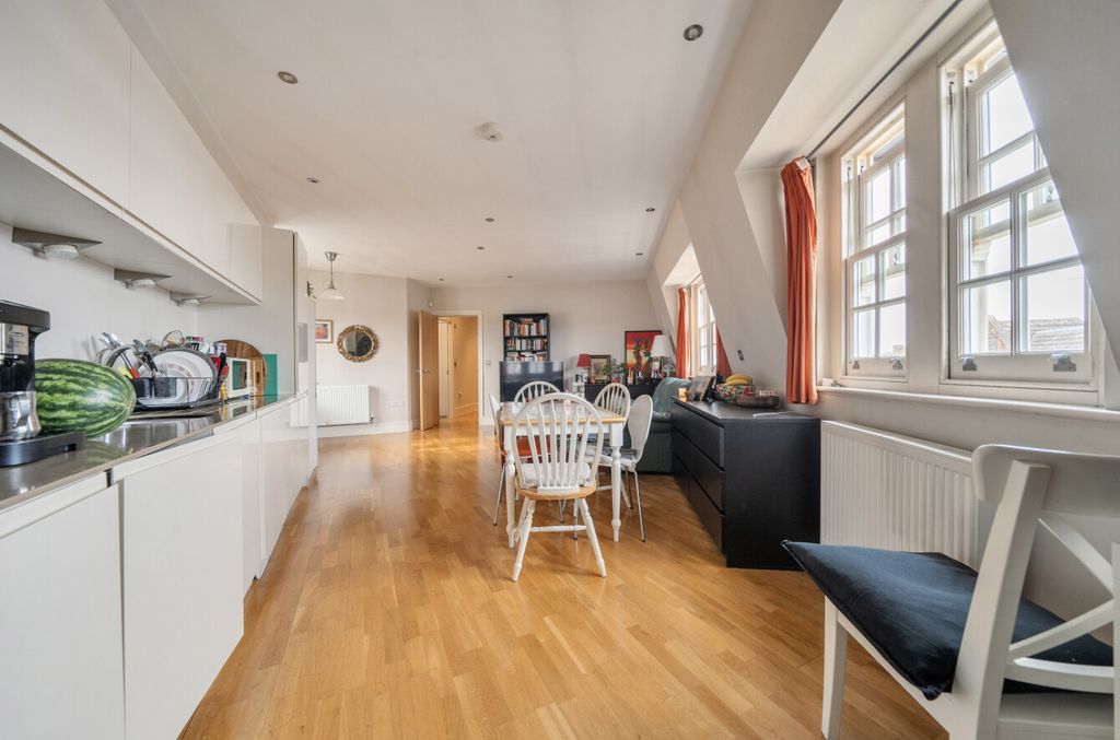 Property photo 1 of 15 1438812-4-69d92d9...