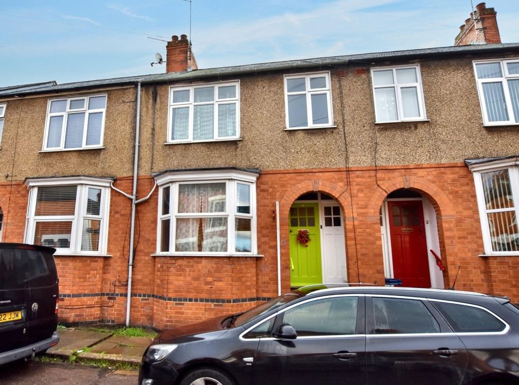 Property photo 1 of 11