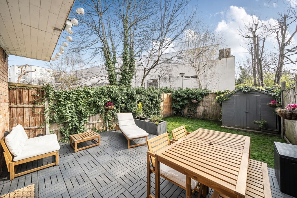 Property photo 2 of 14 1432579-3-69c129B...