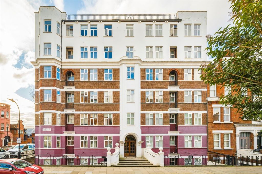 Property photo 1 of 5