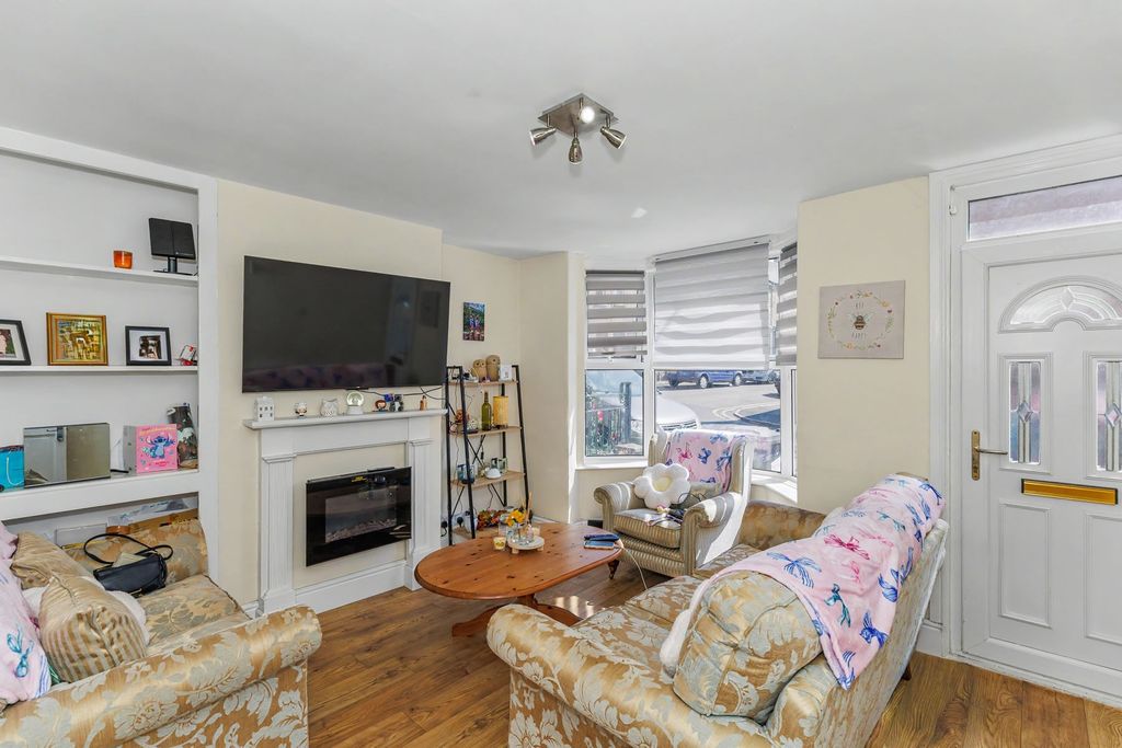 Property photo 2 of 18 10Castleroad20260730053201_Lot_1399_Gtil0.Jpg