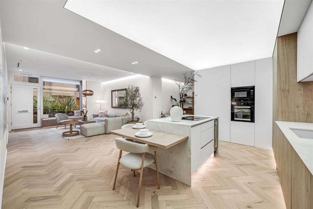 Property photo 1 of 20 2 Barrel Yard-6.Jpg