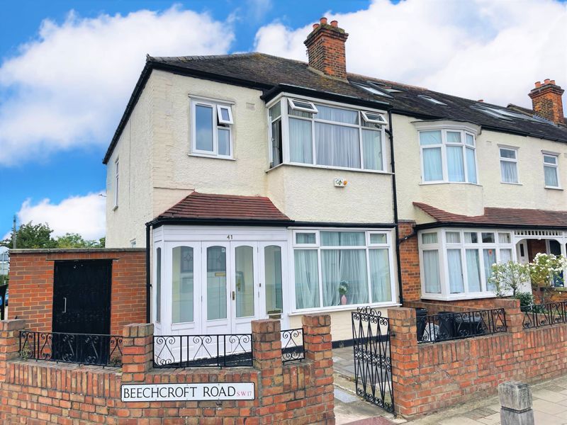 Property photo 3 of 9 Photo 11