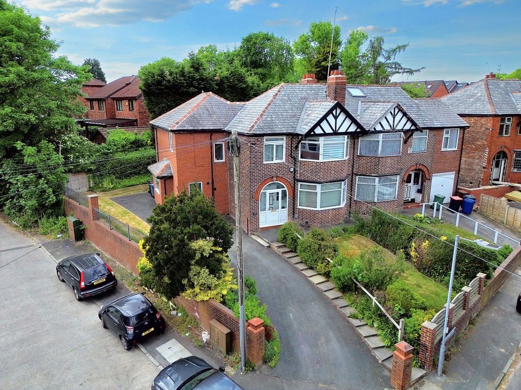 Property photo 1 of 37