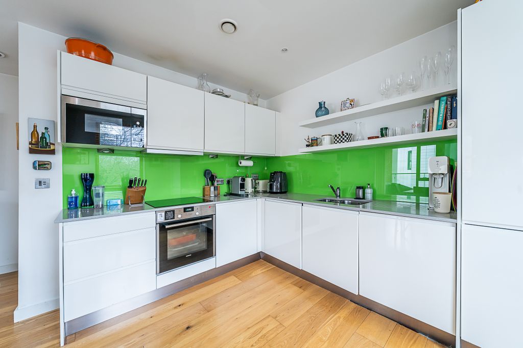 Property photo 3 of 22