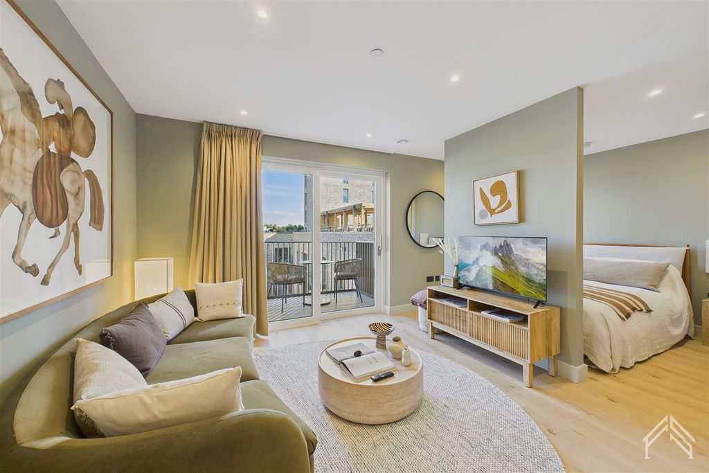 Property photo 1 of 12 6.Jpg