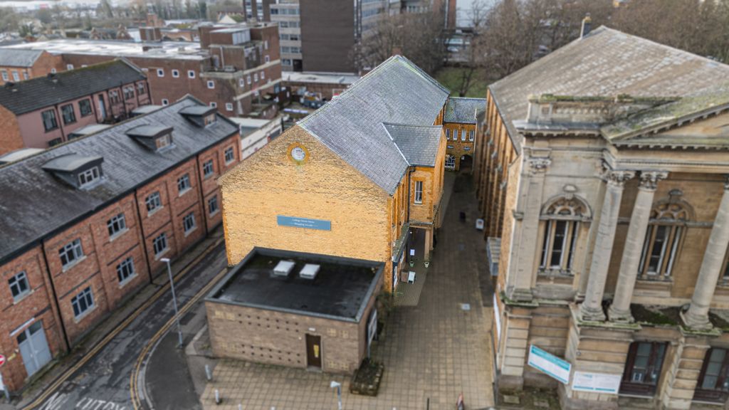 Property photo 3 of 7 Photo 3