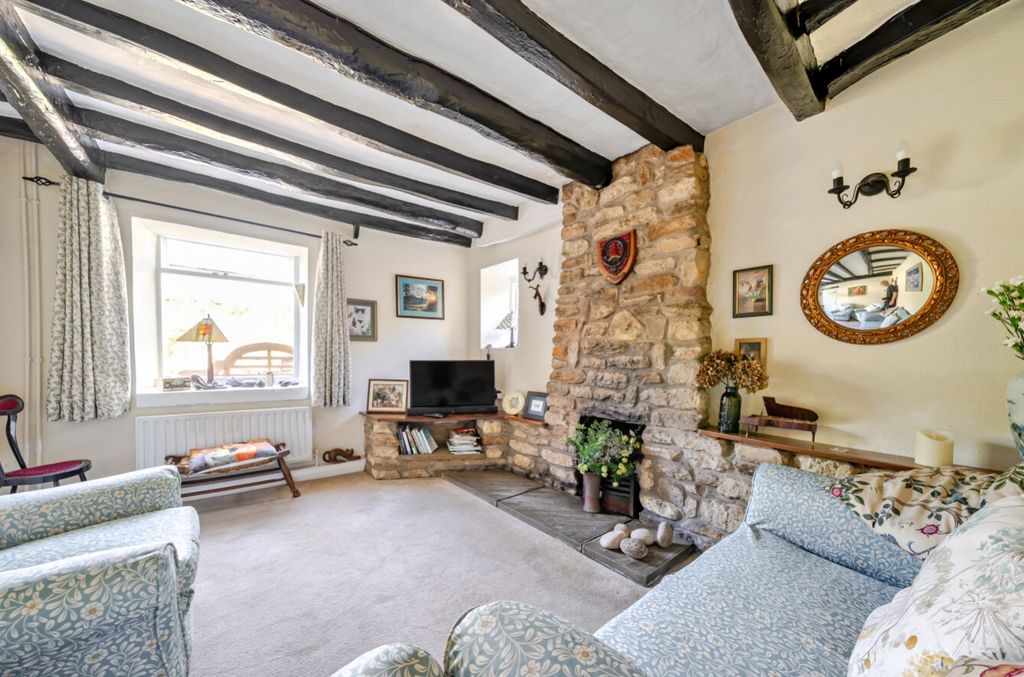 Property photo 2 of 24 1480380-15-6A351c90B4858