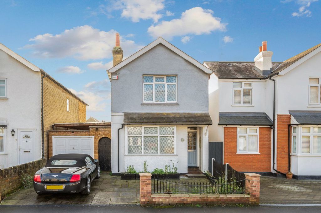 Property photo 1 of 16