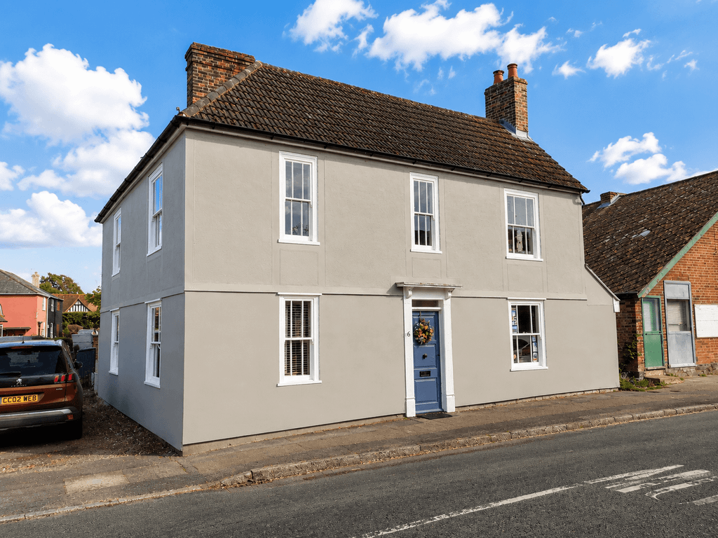 Property photo 1 of 19 4 Bedroom Detached For Sale