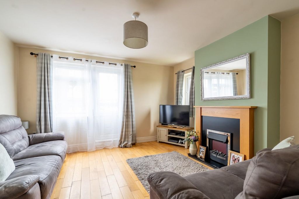 Property photo 2 of 12 Buckden House.Jpg