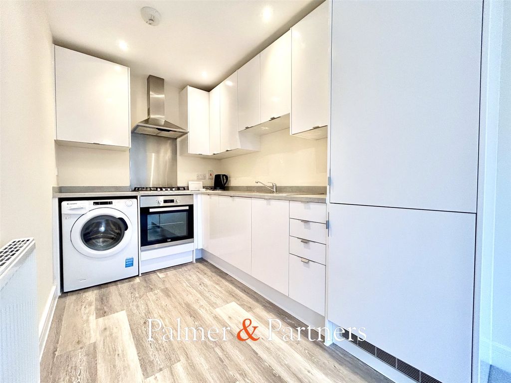 Property photo 2 of 7 Picture No. 05