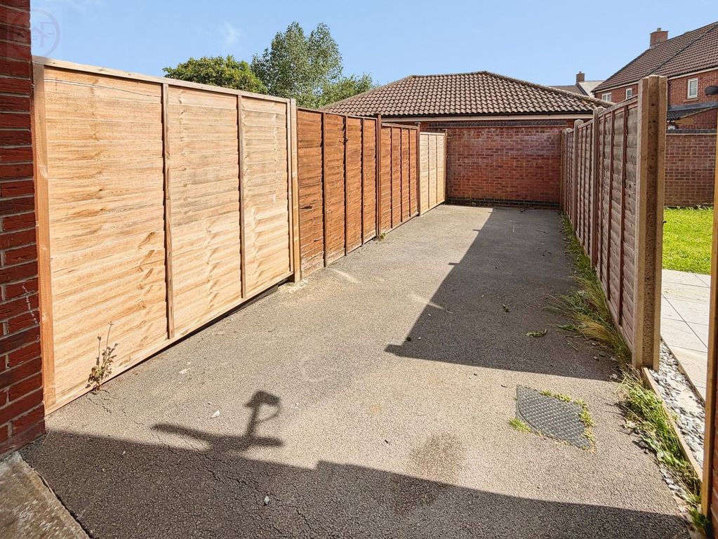 Additional image 20 of 3 bed town house for saleSomerset Way, Highbridge TA9