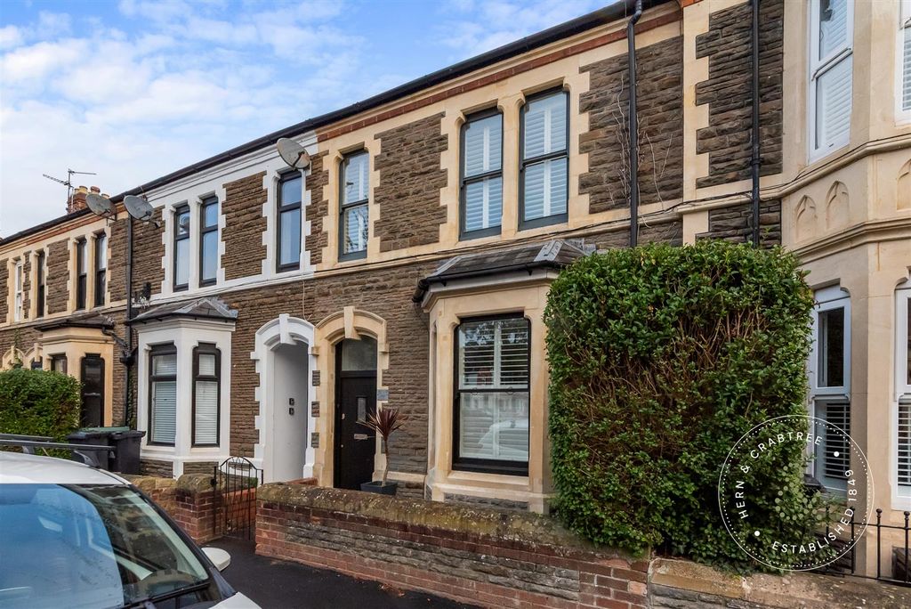 Property photo 1 of 21 Llanfair-Road-36.Jpg