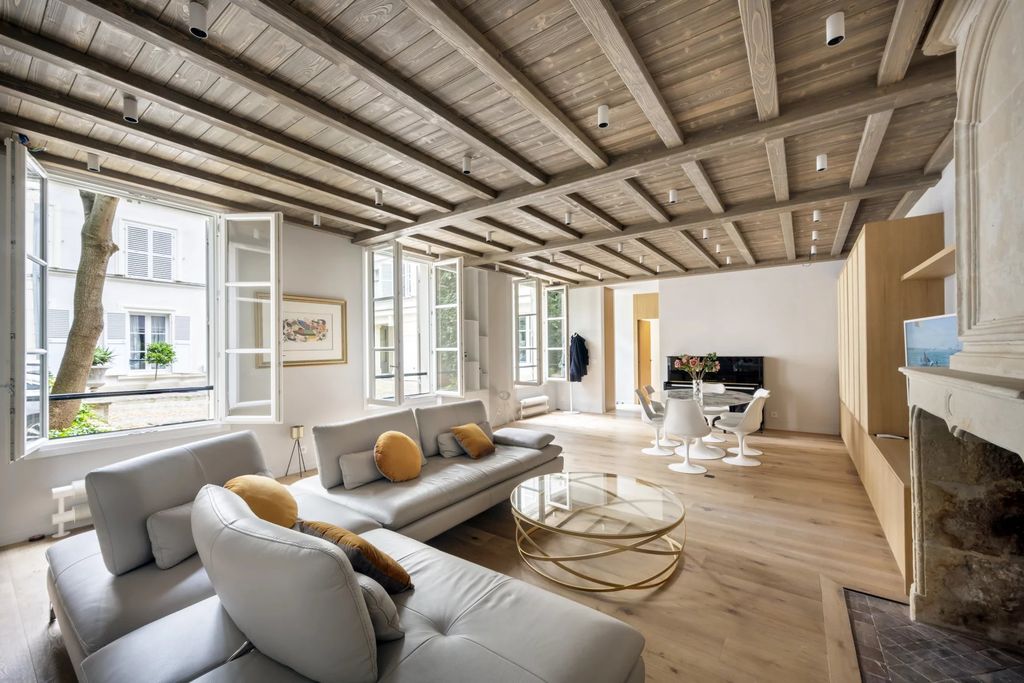 Property photo 3 of 21