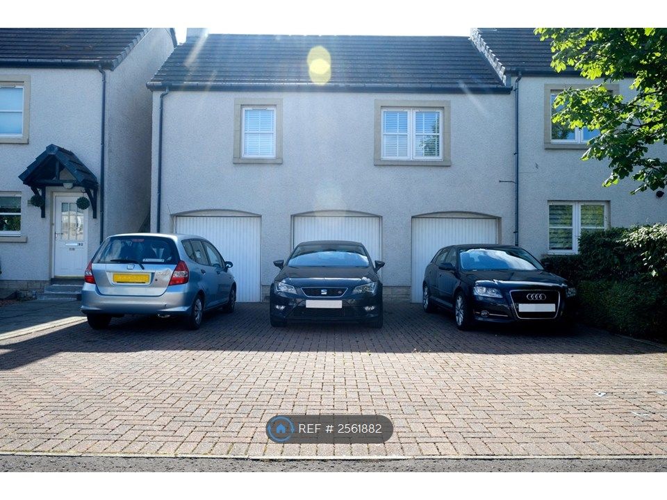 Property photo 3 of 20 Garage/ Double Driveway