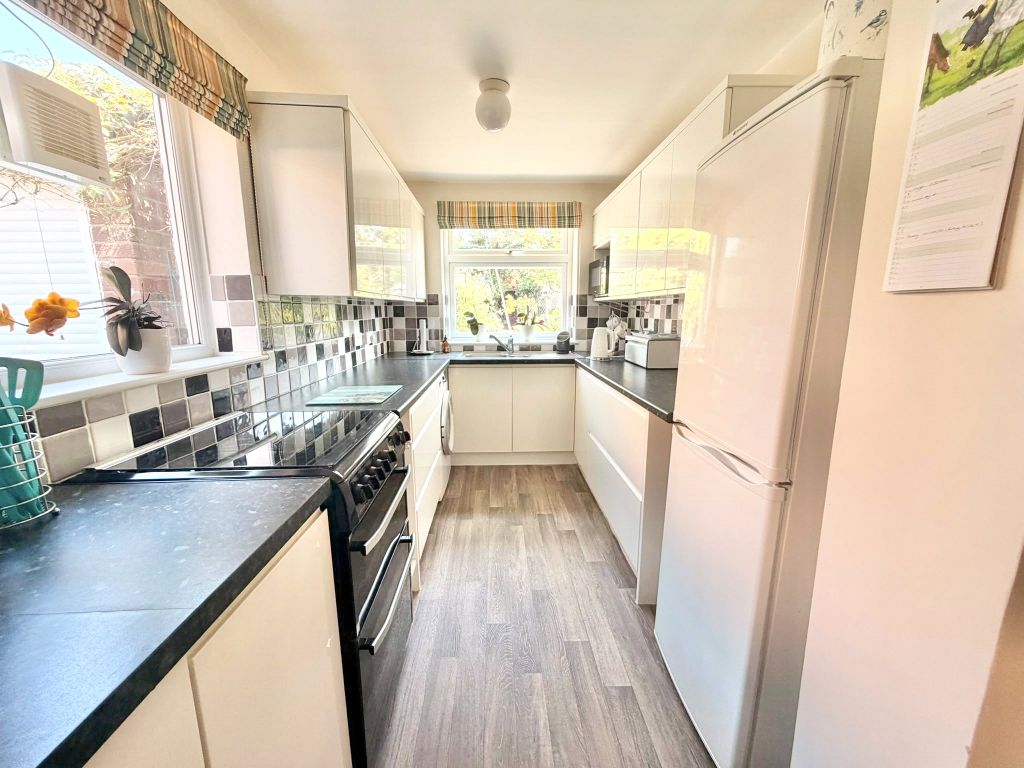 Property photo 3 of 17 Picture No. 02