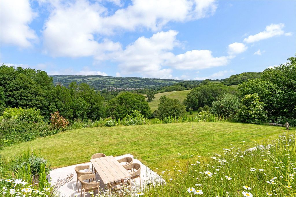Property photo 2 of 24 Country Views