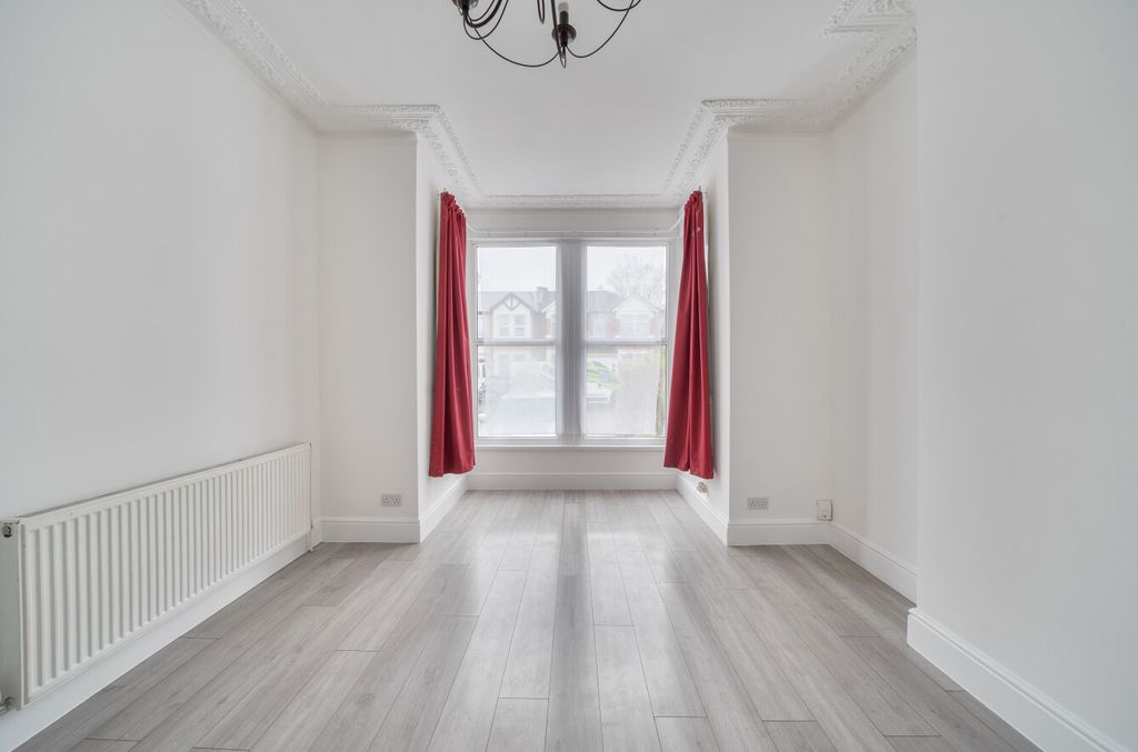 Property photo 2 of 7 1400856-13-6968Fe...